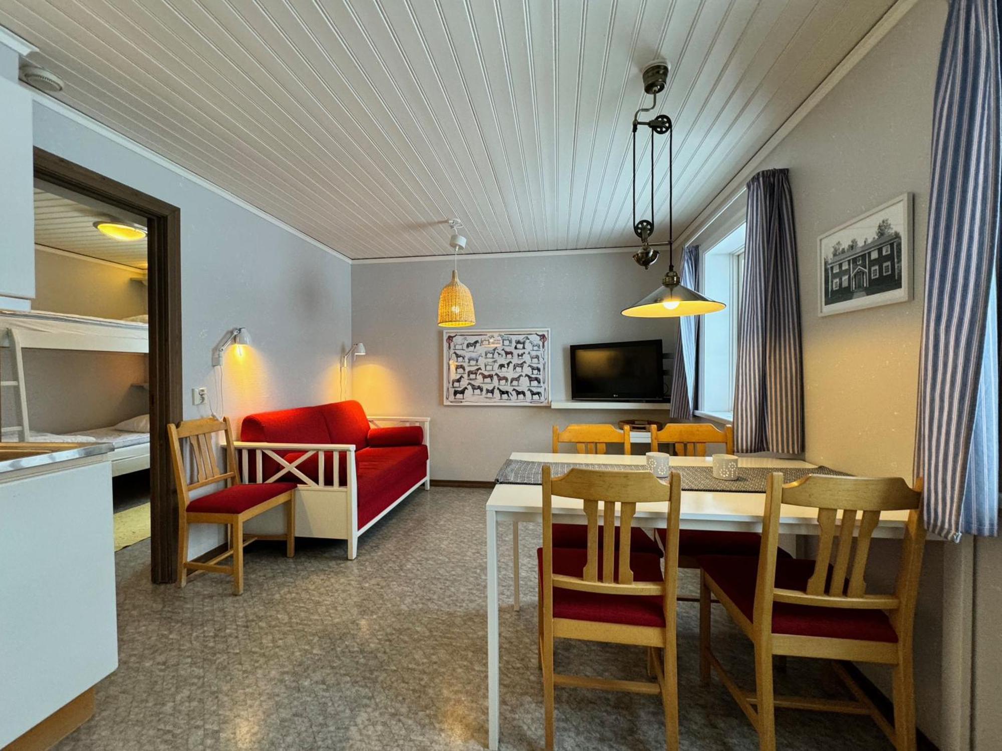 Apartamento Lullens Stugby - Laegenhetshuset 6-9 Bruksvallarna Exterior foto